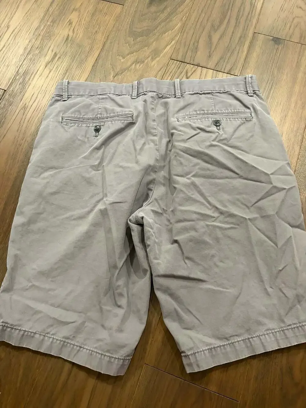 GAP men flat